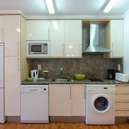 Apto. 5 Huespedes Apartman *